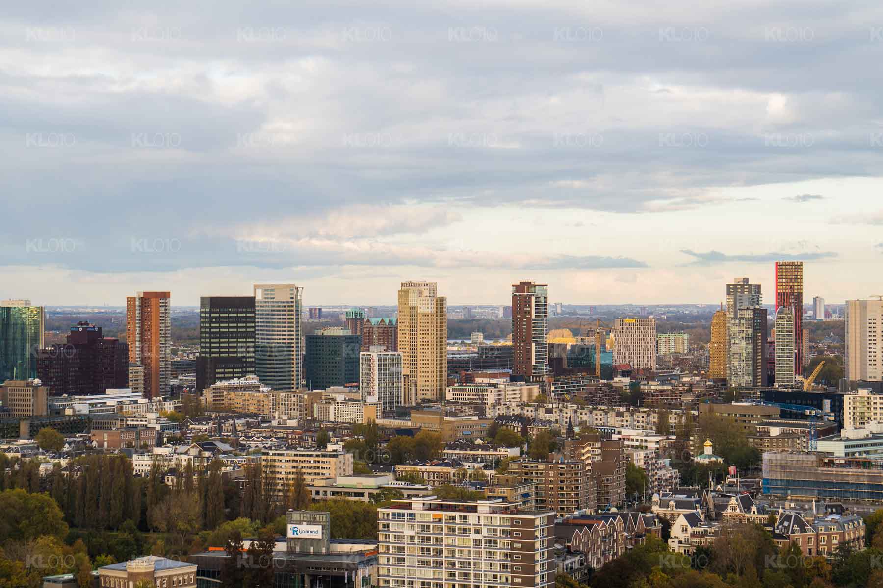 Centrum Rotterdam vanaf de mast - Foto skyline Rotterdam