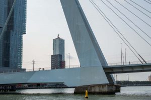 Montevideo door de Zwaan - Kop van Zuid