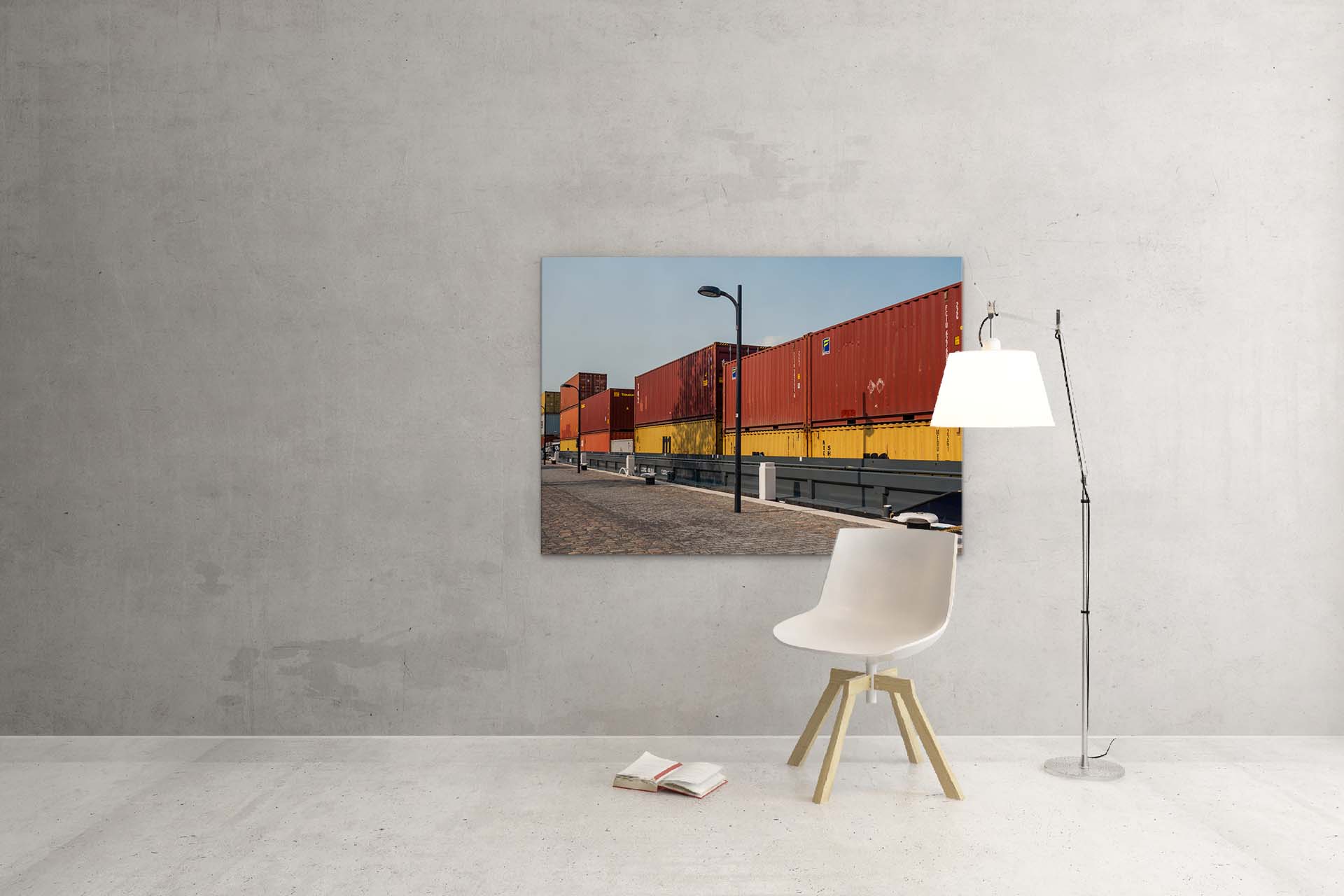 Containers langs de kade - Noordereiland